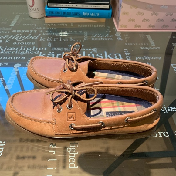 Women’s sperrys - Picture 2 of 5